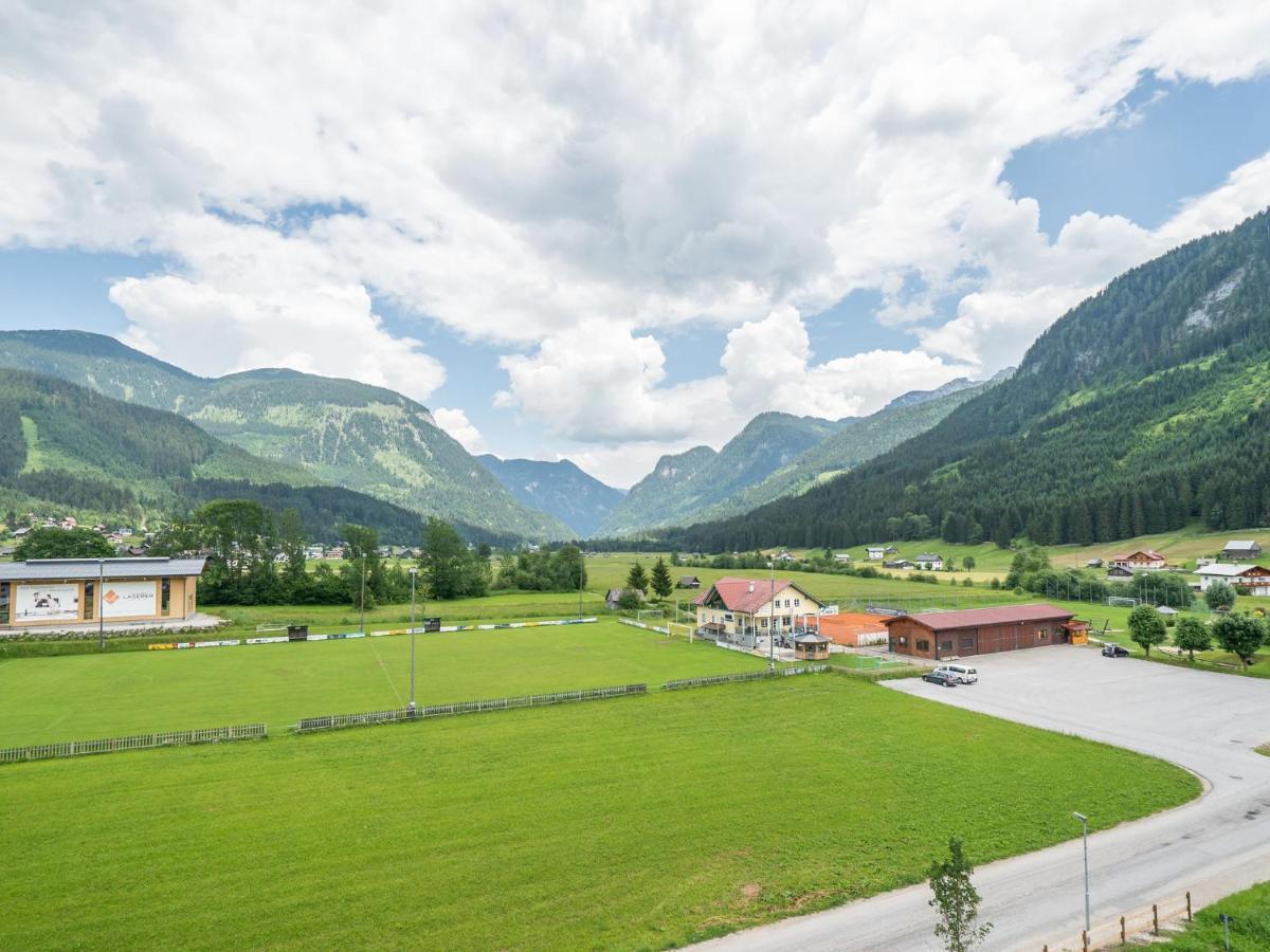 Peaceful Apartment In Gosau With Shared Sauna Exterior foto